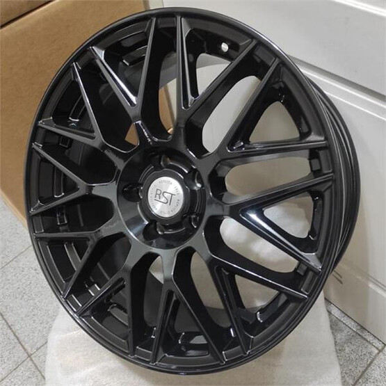 Диск Rst R158 18x8 5x114.3 ET34 DIA67.1 BL Диск Rst R158 18x8 5x114.3 ET34 DIA67.1 BL