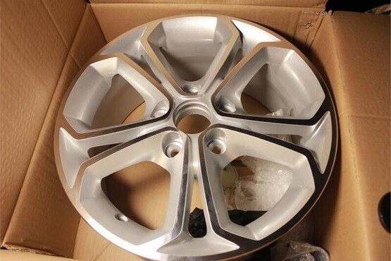 Диск Replica La Opl10 15x6.5 5x105 ET39 DIA56.6 W Диск Replica La Opl10 15x6.5 5x105 ET39 DIA56.6 W