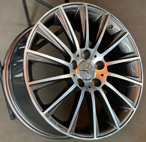 Диск Replica Fr Mr 911 20x8.5 5x112 ET35 DIA66.6 MG